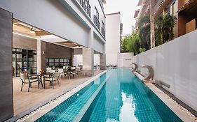 วูโว่ ภูเก็ต ป่าตอง